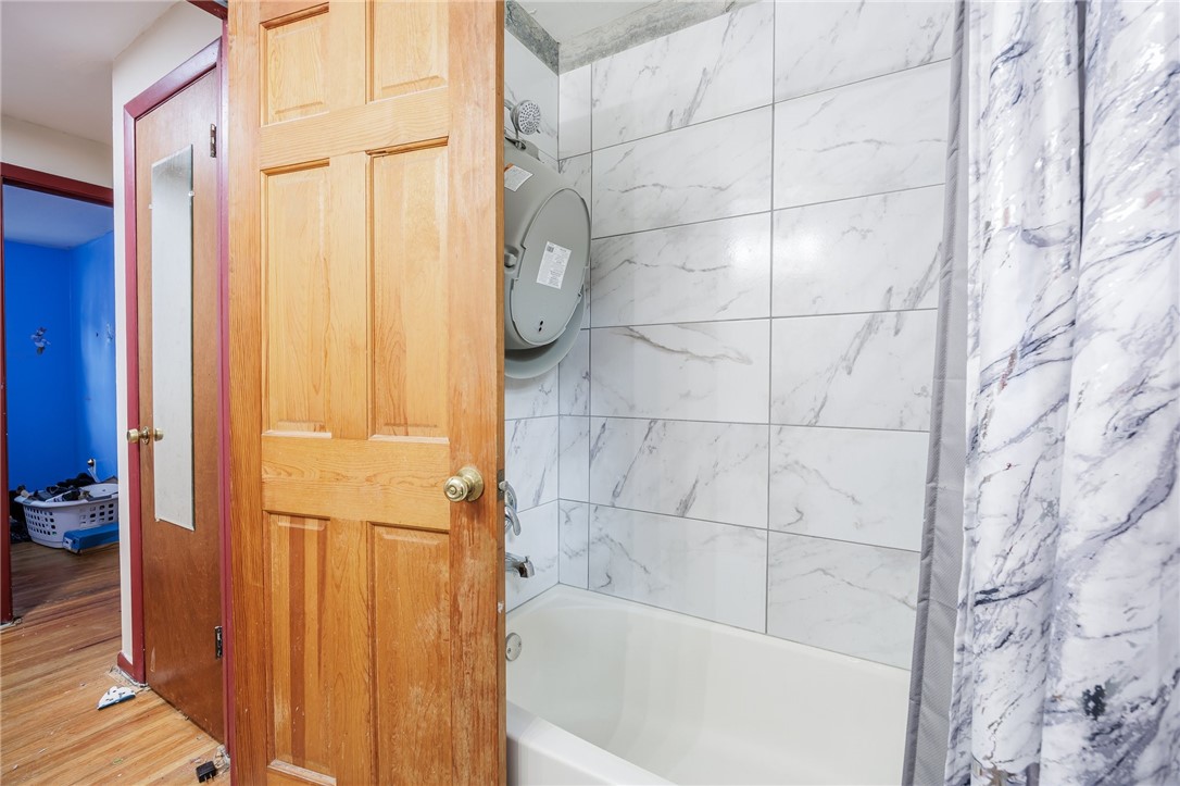 77 Chad Circle Greece, NY 14616 - Photo 18 of 34