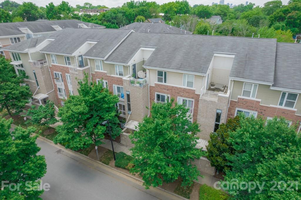 632 Raphael Place Charlotte, NC 28205 - Photo 5 of 37 an aerial view of a house