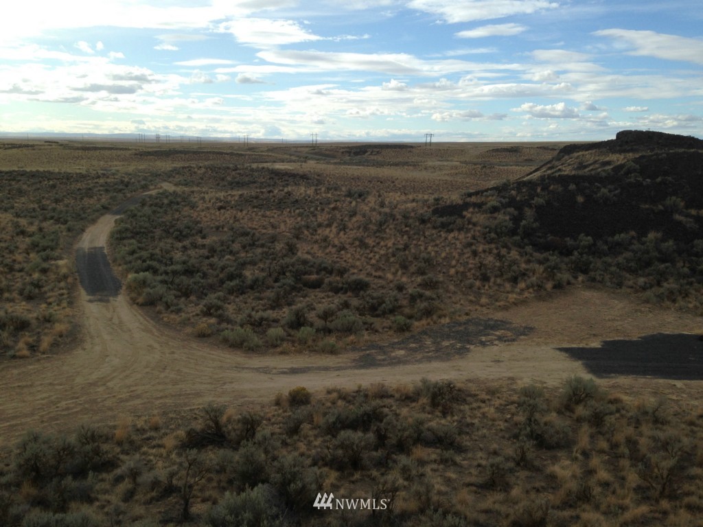 201 Eagle Springs Ranch Marlin, WA 98832 - Photo 2 of 16 Gallery Image 2