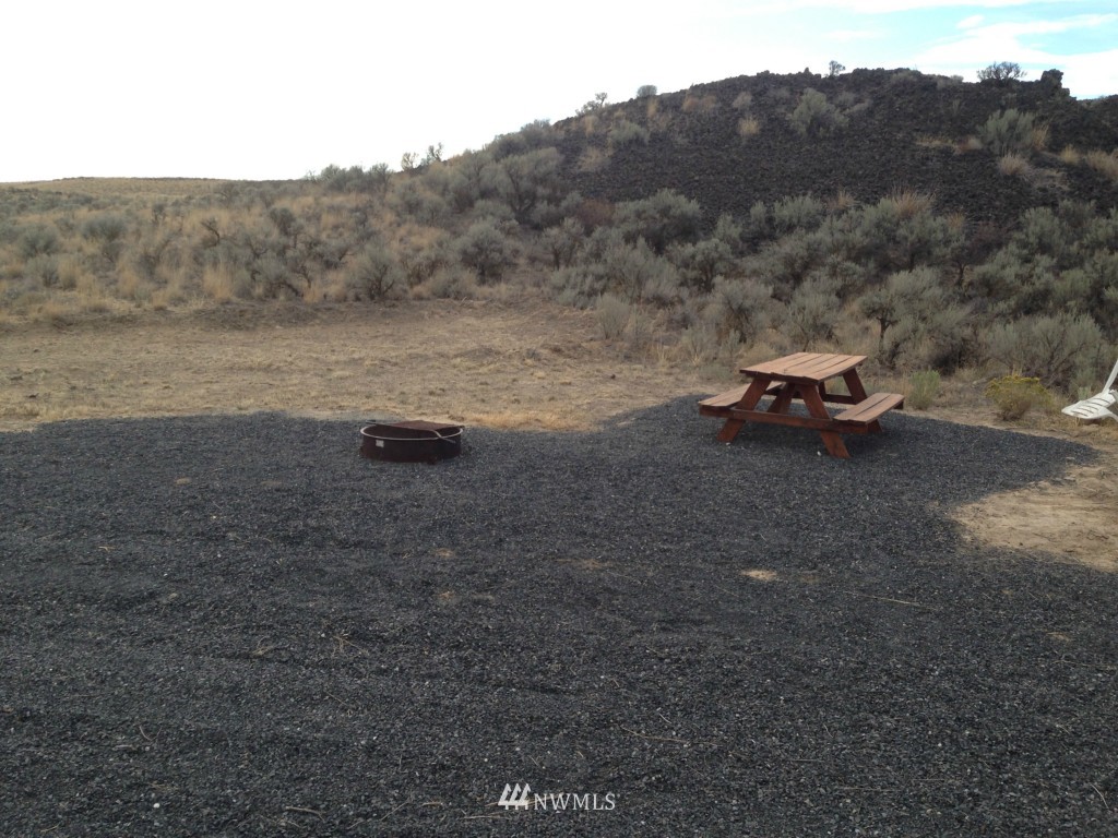 201 Eagle Springs Ranch Marlin, WA 98832 - Photo 3 of 16 Gallery Image 3