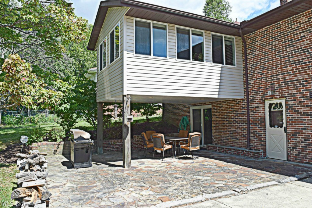 8060 Wright Road Broadview Heights, OH 44147 - Photo 18 of 22 Gallery Image 18