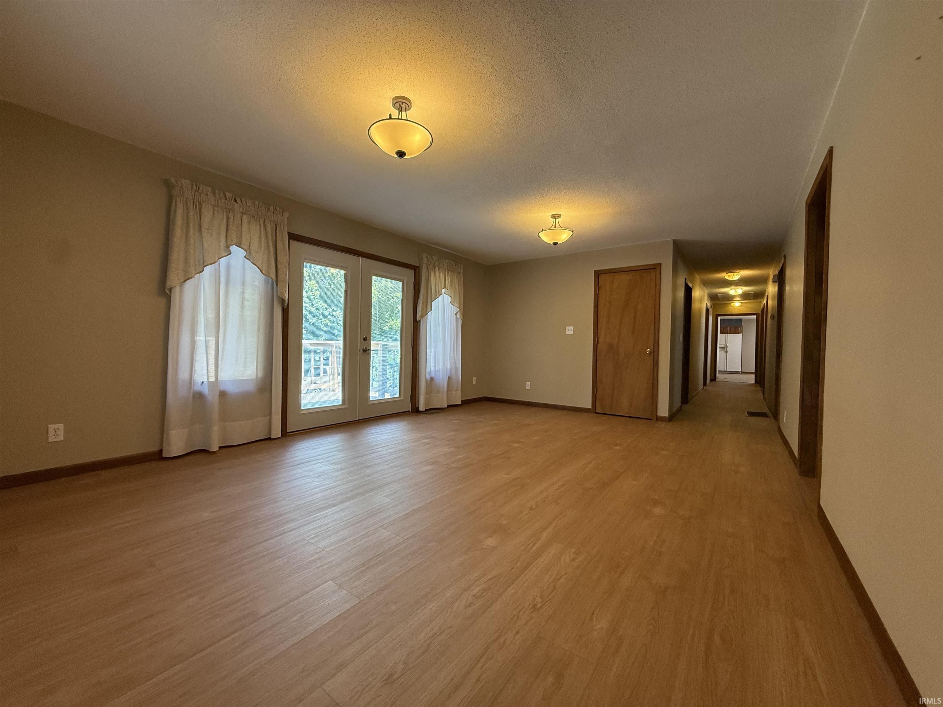 817 North Davis Road Bruceville, IN 47516 - Photo 8 of 36 Gallery Image 8