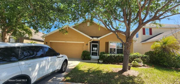 $2,600 | 1957 Elkins Point, Melbourne, FL 32935