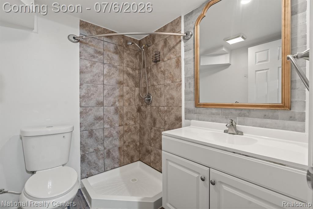 9984 Hemingway Redford, MI 48239 - Photo 21 of 33