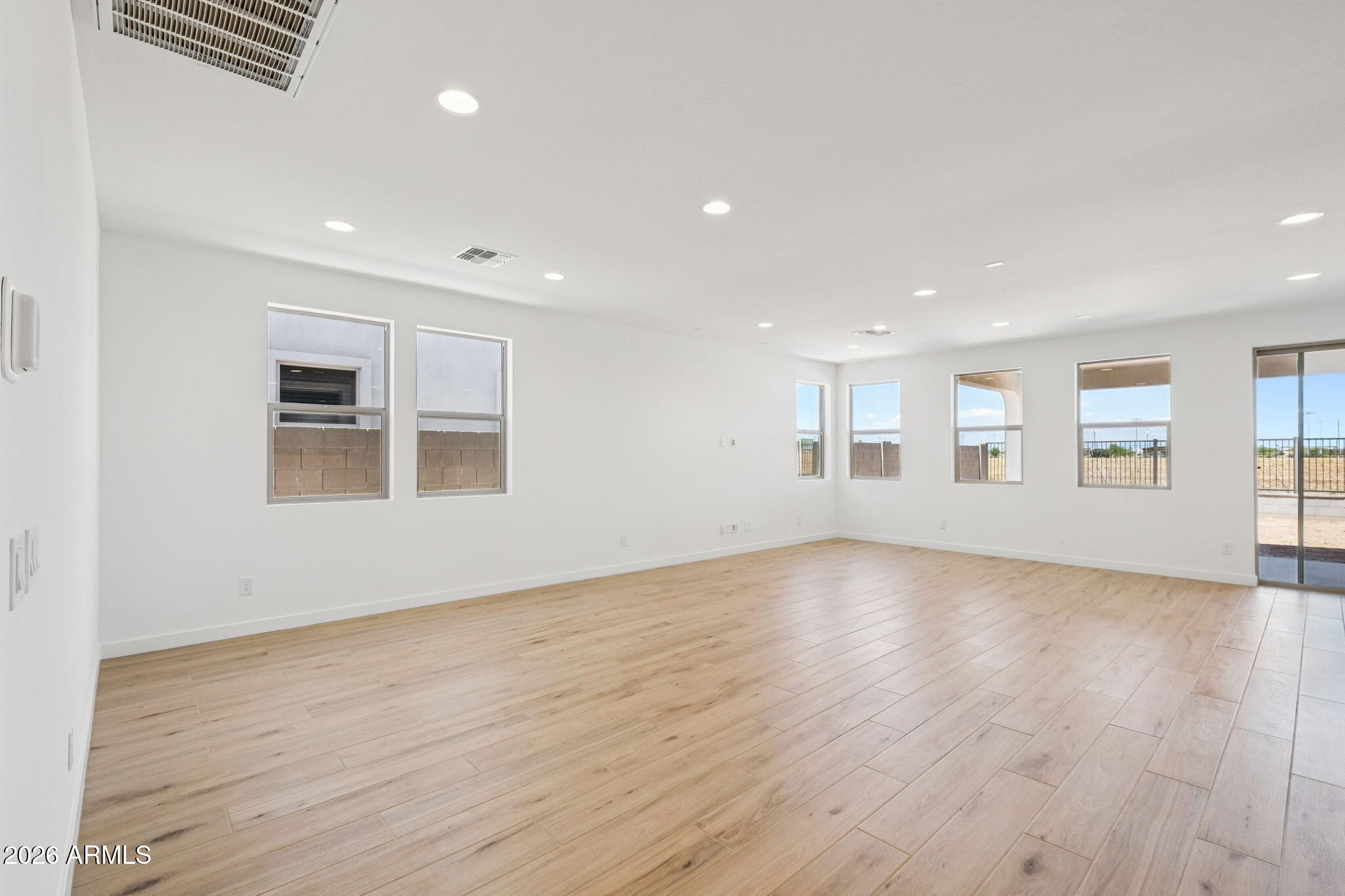 7938 West Griswold Road Peoria, AZ 85345 - Photo 11 of 31 Great Room View A