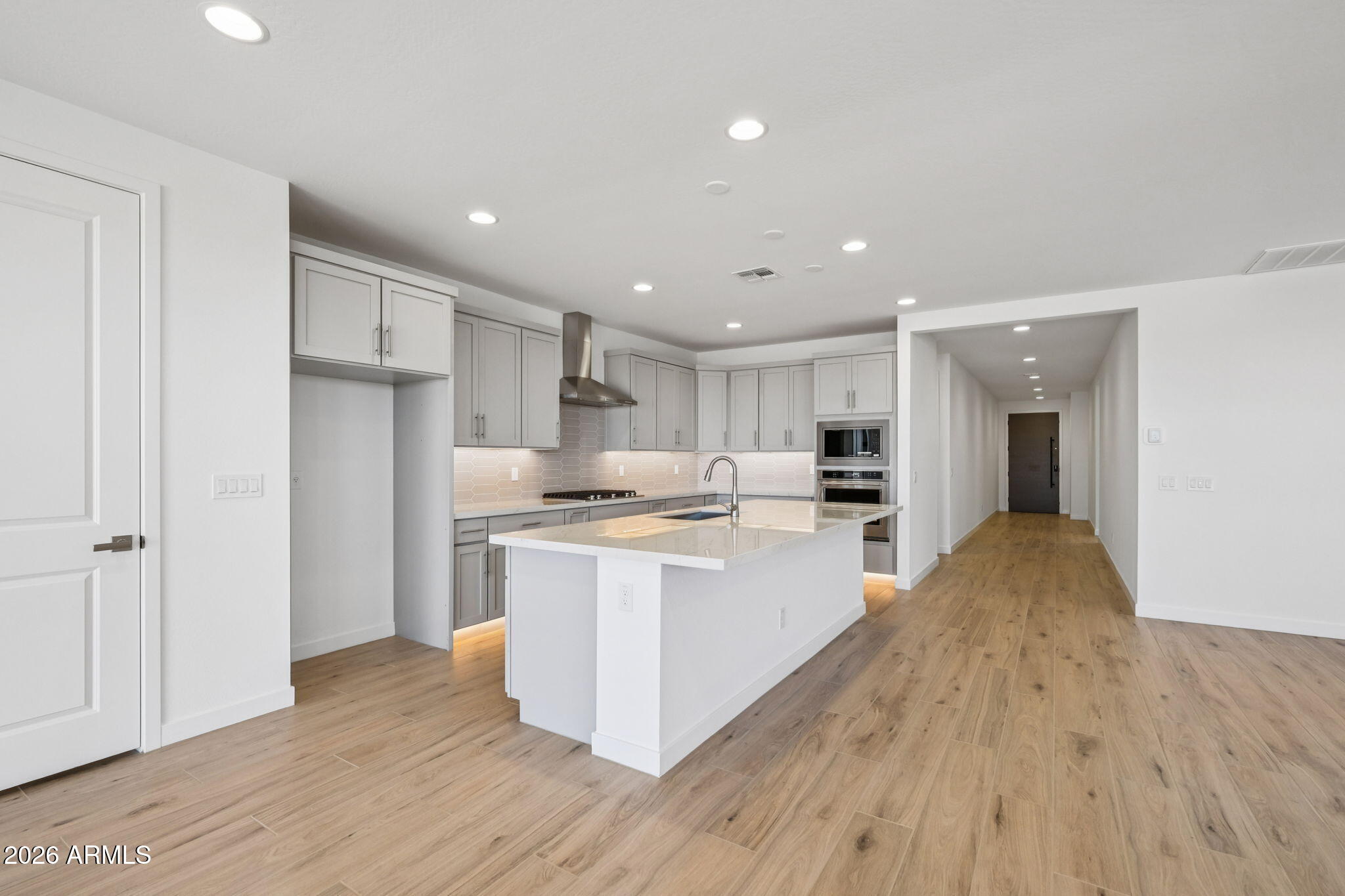 7938 West Griswold Road Peoria, AZ 85345 - Photo 16 of 31 Kitchen View B