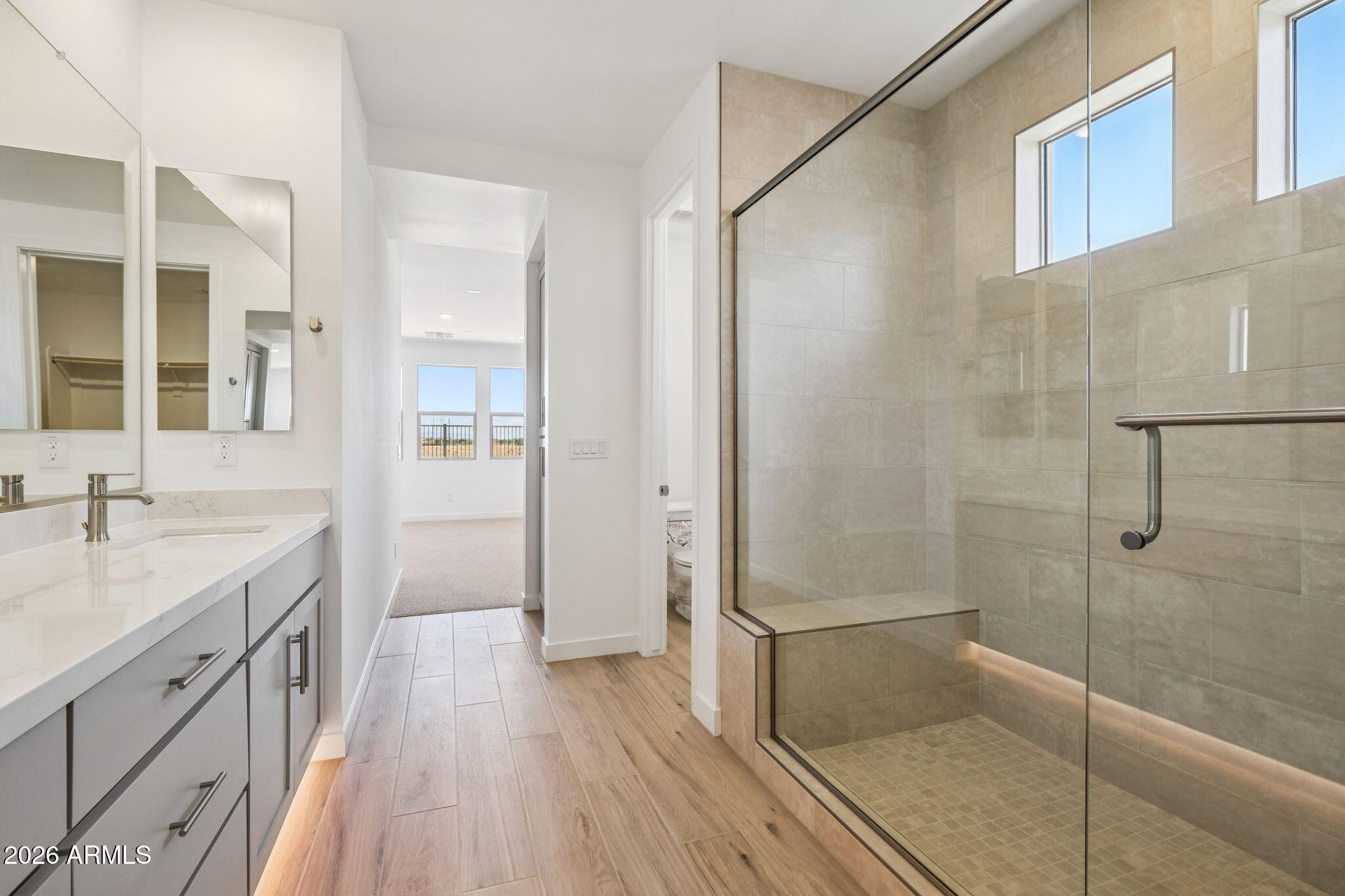 7938 West Griswold Road Peoria, AZ 85345 - Photo 27 of 31 Primary Bathroom View B