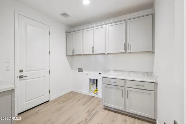 $572,568 | 7938 West Griswold Road, Peoria, AZ 85345