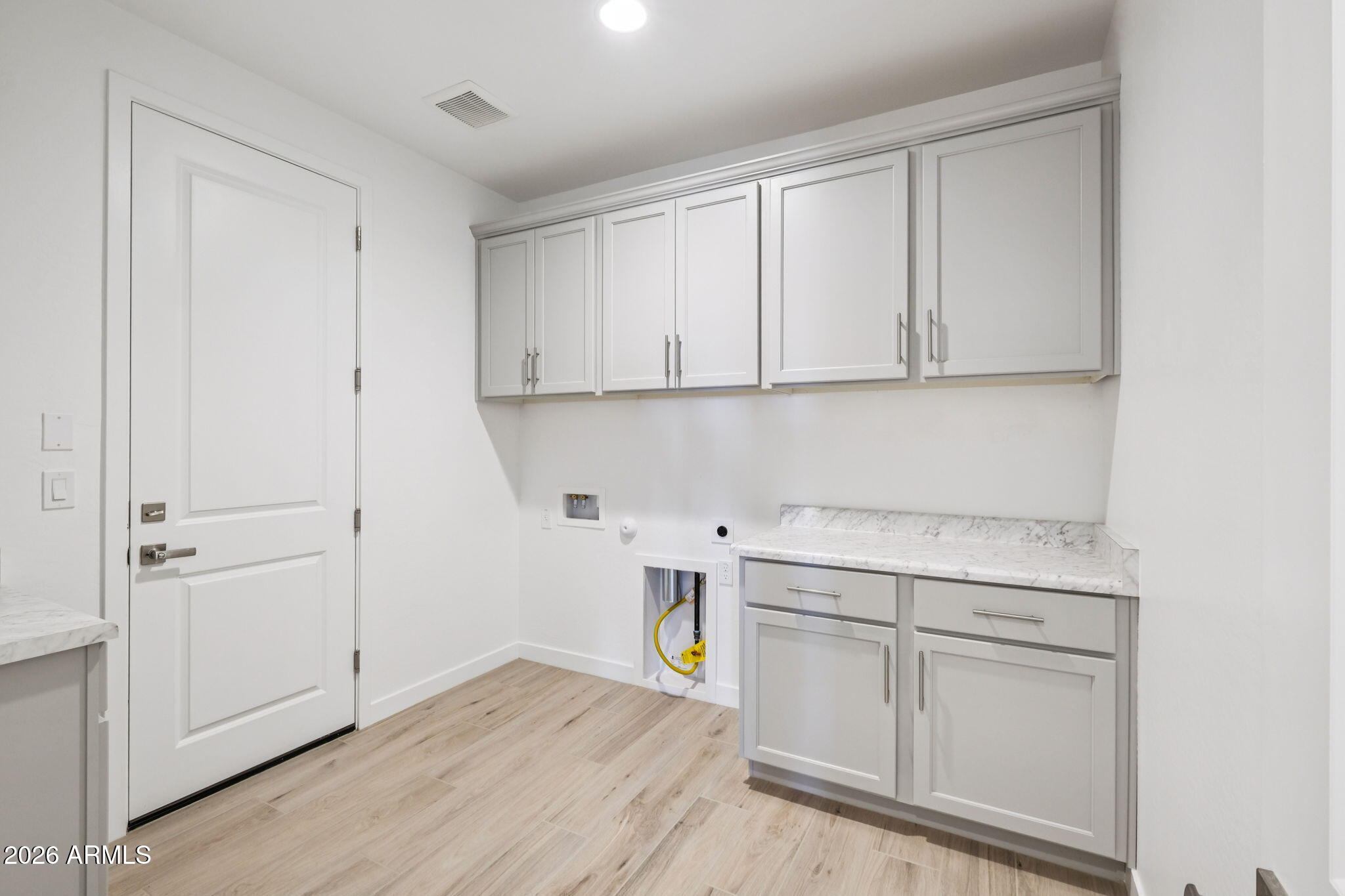 7938 West Griswold Road Peoria, AZ 85345 - Photo 28 of 31 Laundry Room