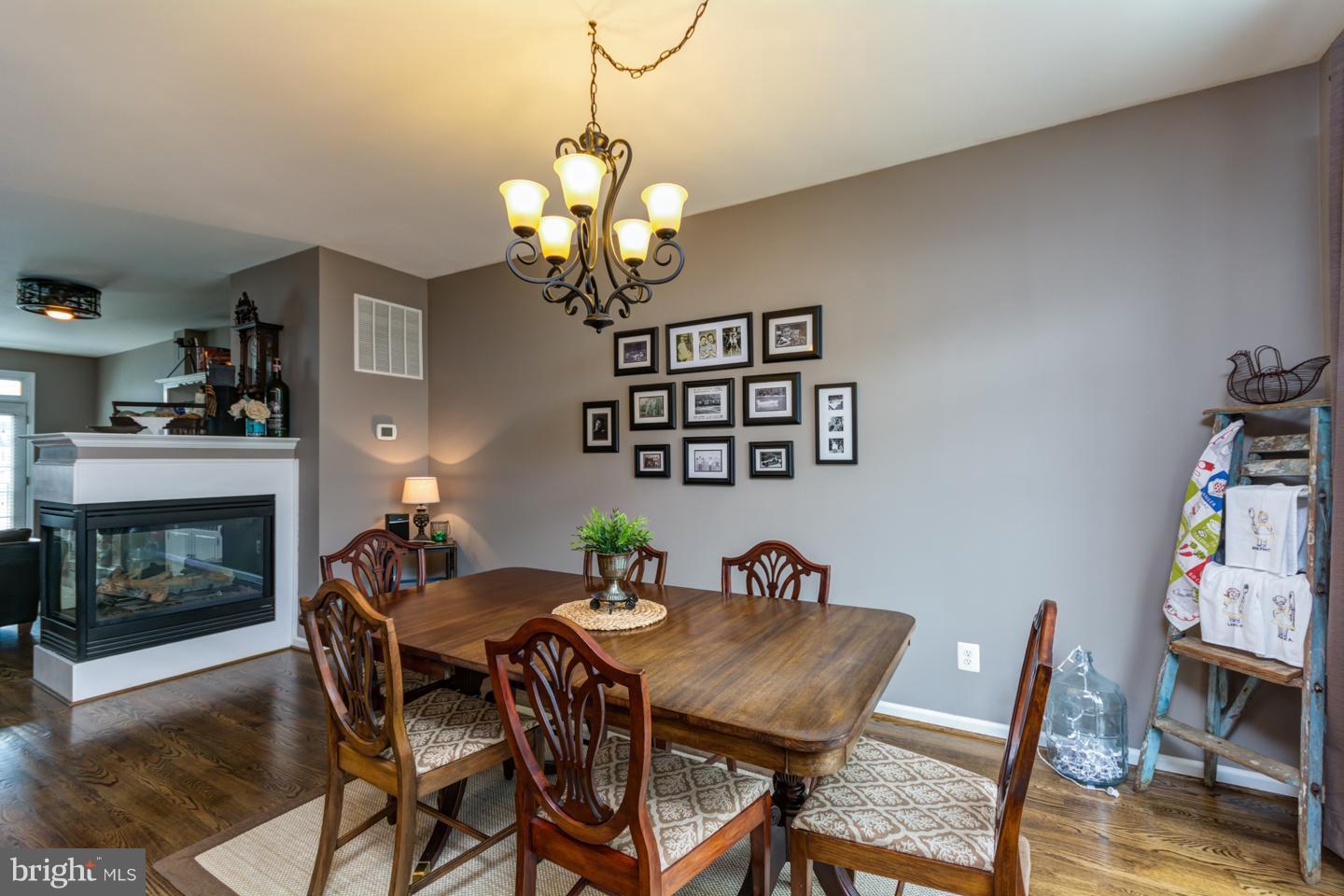 42433 Rockslide Terrace Ashburn, VA 20148 - Photo 15 of 28 Dining Room
