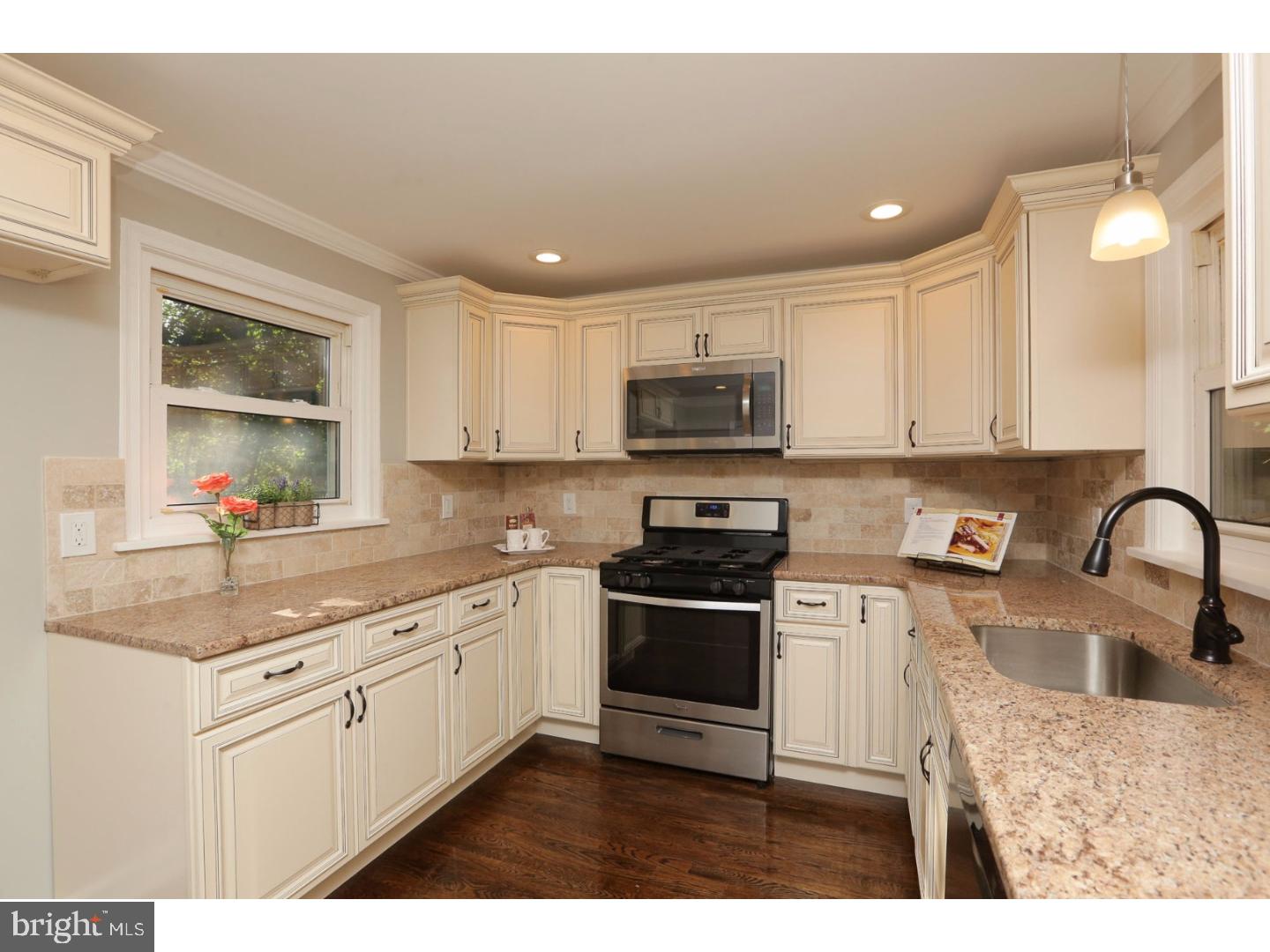 403 Oreland Mill Road Oreland, PA 19075 - Photo 3 of 23 Kitchen