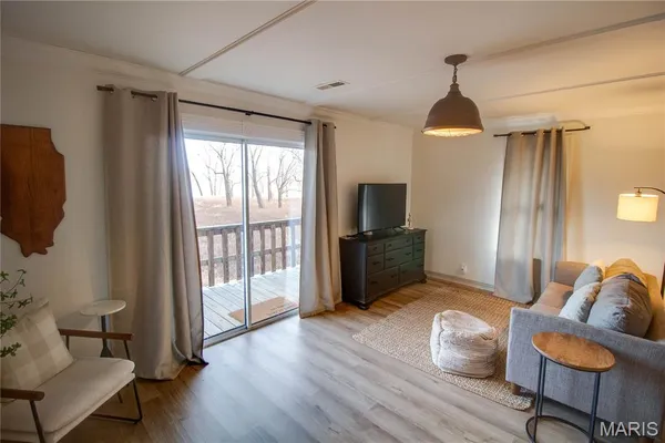 $150,000 | 11310 St Highway, Kampsville, IL 62053