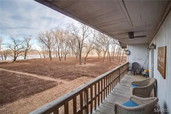 $150,000 | 11310 St Highway, Kampsville, IL 62053