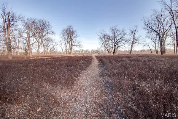 $150,000 | 11310 St Highway, Kampsville, IL 62053