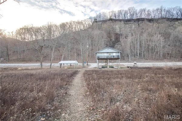 $150,000 | 11310 St Highway, Kampsville, IL 62053