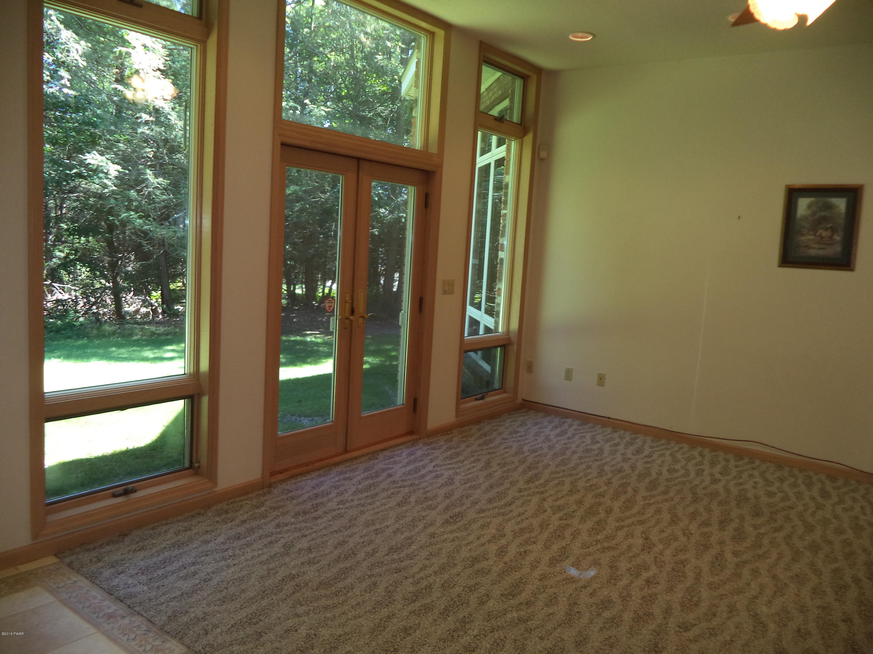113 Simons Road Greentown, PA 18426 - Photo 27 of 73