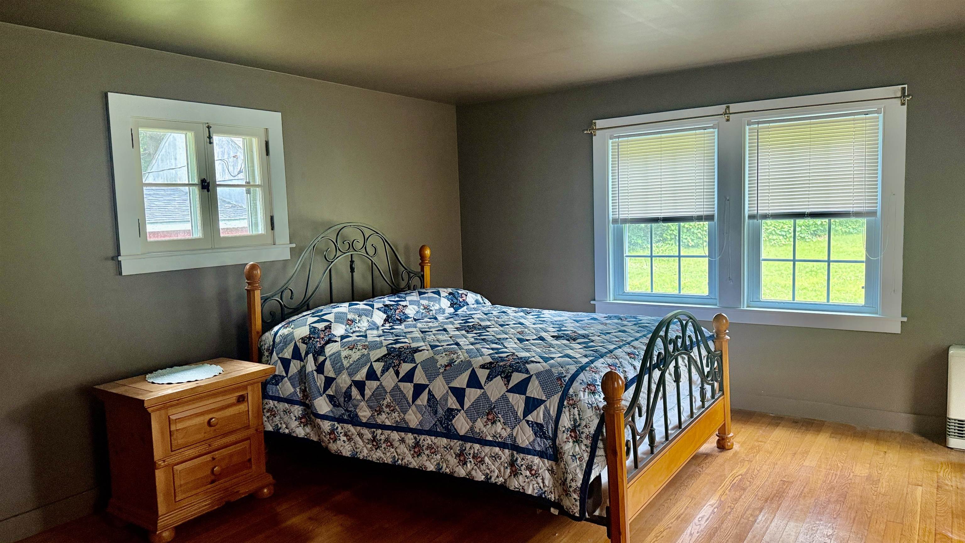 27 Ainsworth Road Claremont, NH 03743 - Photo 5 of 16