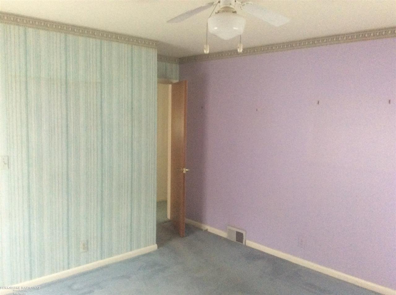 2140 Devonshire Road Bloomfield Hills, MI 48302 - Photo 15 of 24