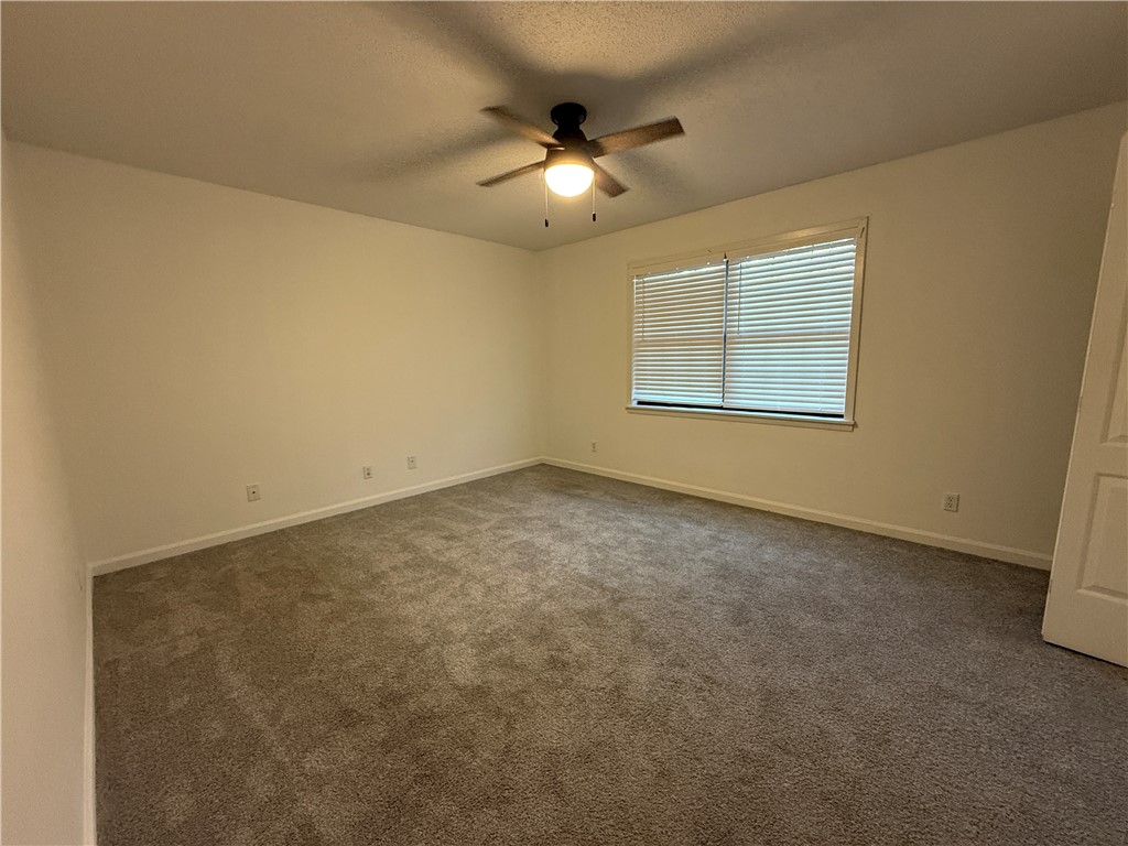 902 Darling Avenue Waycross, GA 31501 - Photo 10 of 15