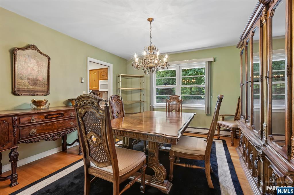 270 Midwood Road Paramus, NJ 07652 - Photo 6 of 17