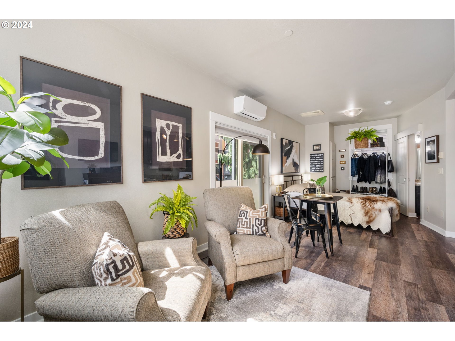 4329 Southeast Division Street, Unit A Portland, OR 97206 - Photo 5 of 29