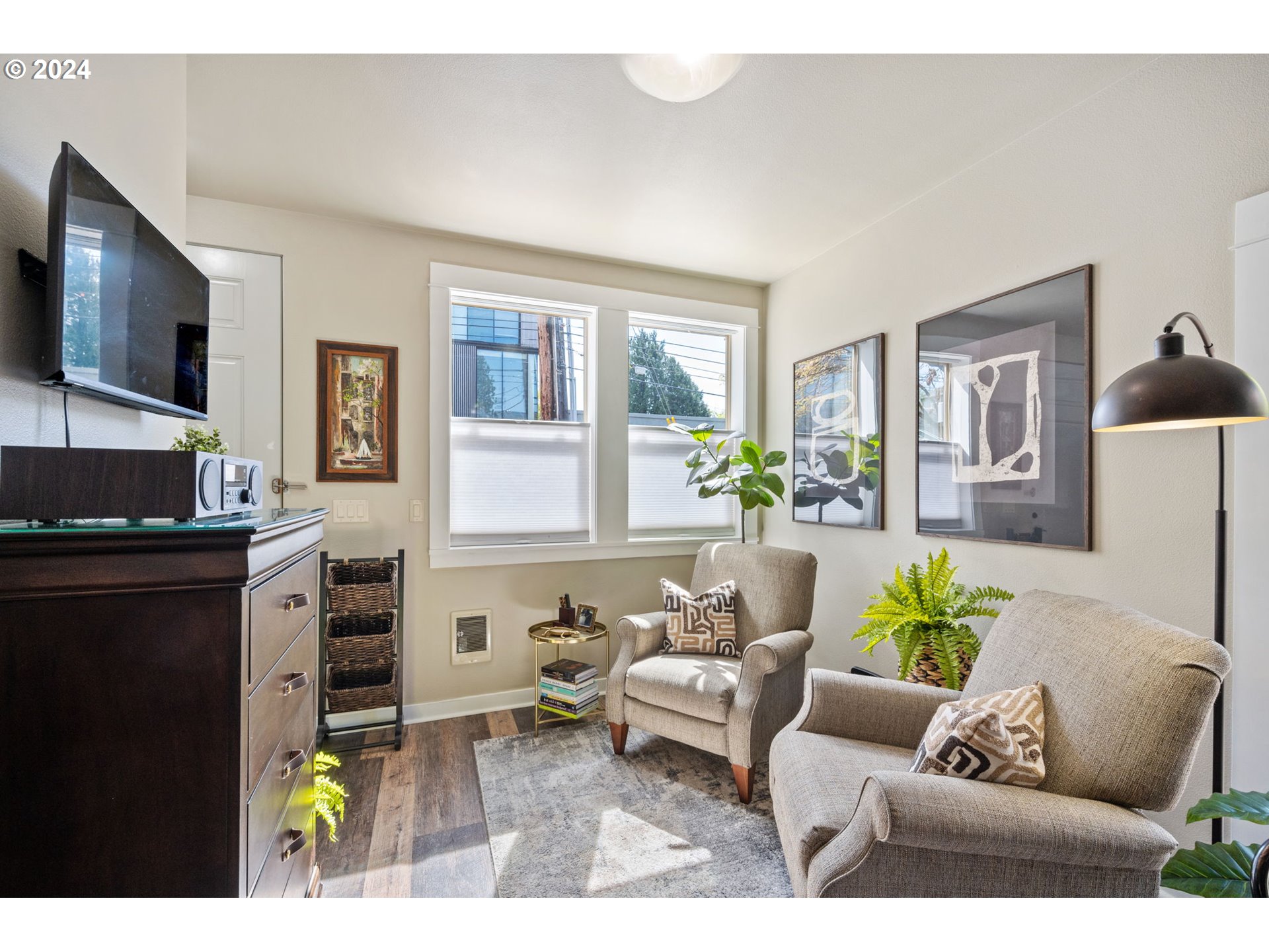 4329 Southeast Division Street, Unit A Portland, OR 97206 - Photo 6 of 29
