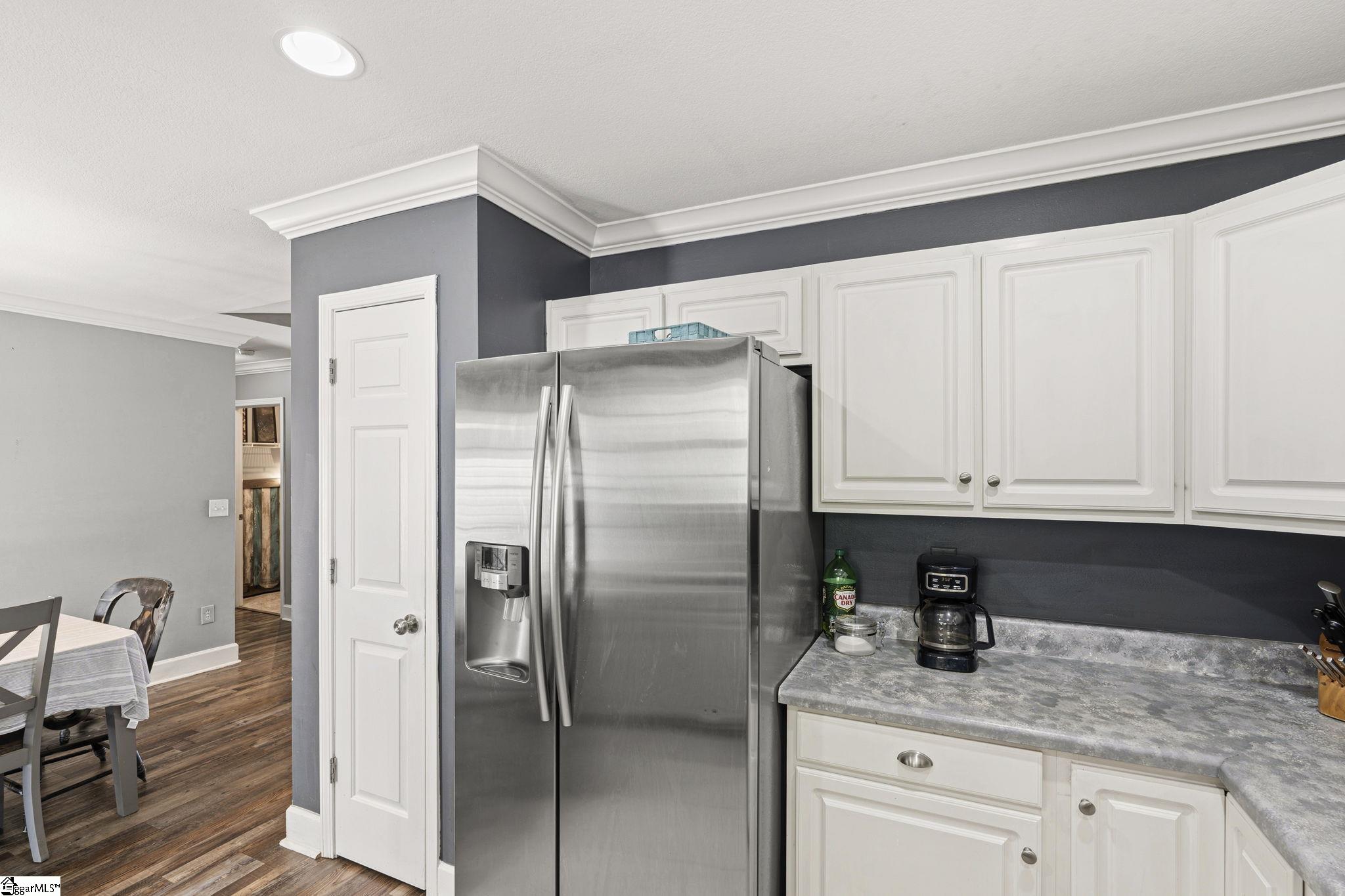 8 Falcon Ridge Way Greer, SC 29650 - Photo 9 of 28 Gallery Image 9