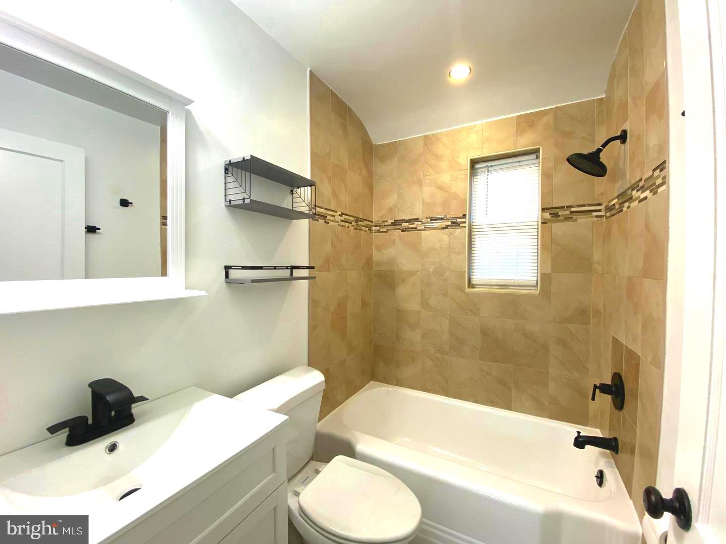 11005 Amherst Avenue Silver Spring, MD 20902 - Photo 19 of 45 Bathroom main Level