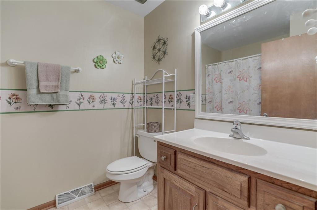 3883 Fairview Road Greenwood, IN 46142 - Photo 22 of 31 Gallery Image 22