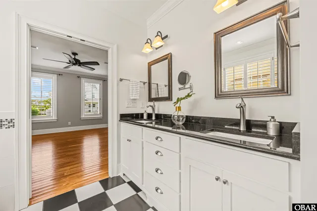 $748,000 | 807 Back Bay Road, Manteo, NC 27954