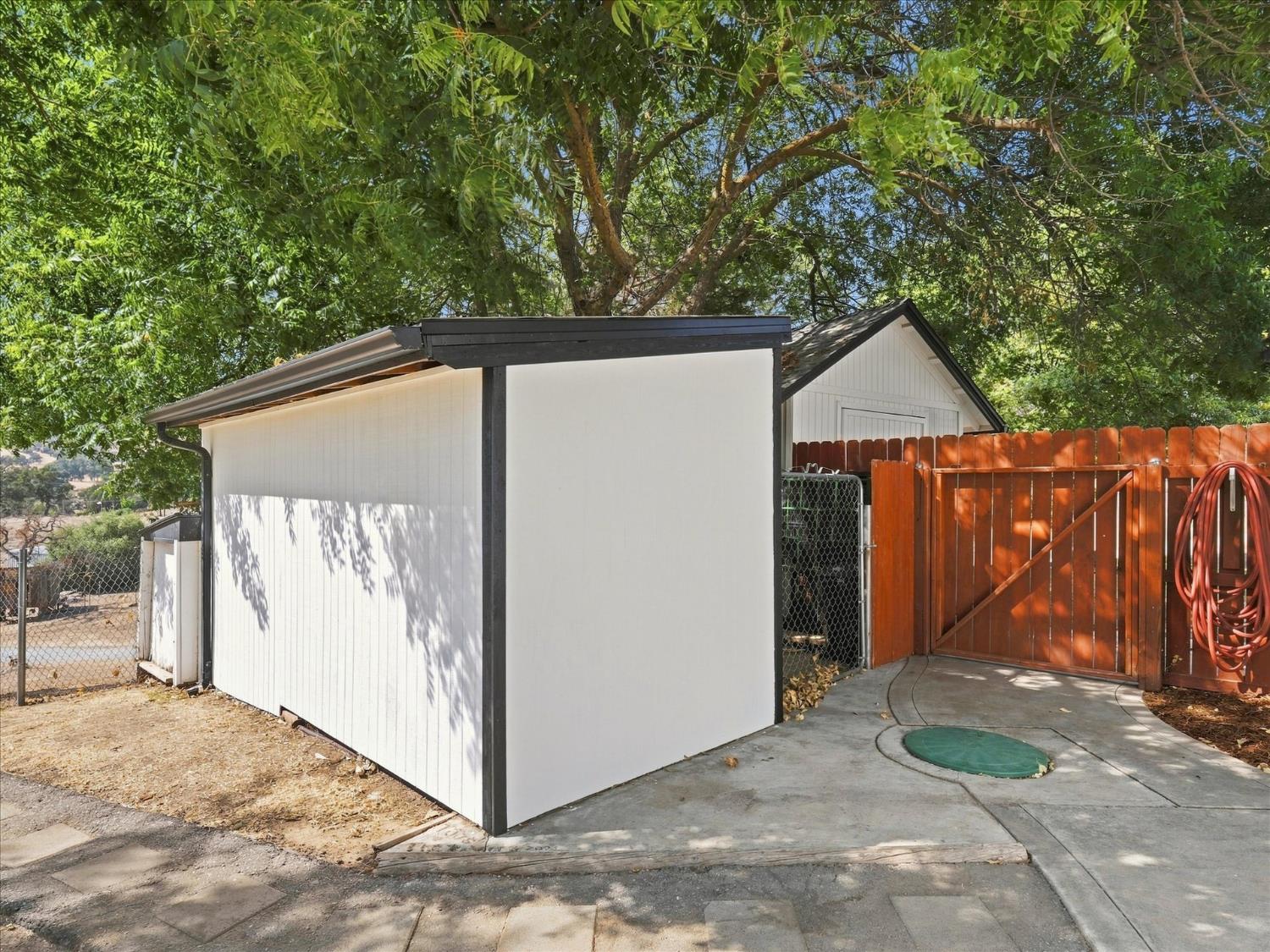 21764 Frontier Road Clovis, CA 93619 - Photo 71 of 75 Gallery Image 71