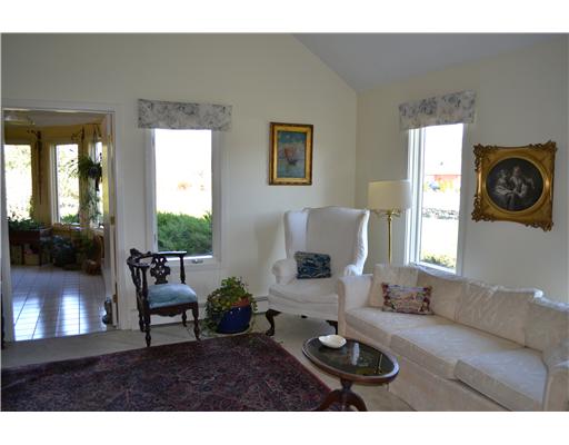 57 Asylum Road Warren, RI 02885 - Photo 7 of 20 Living Room.