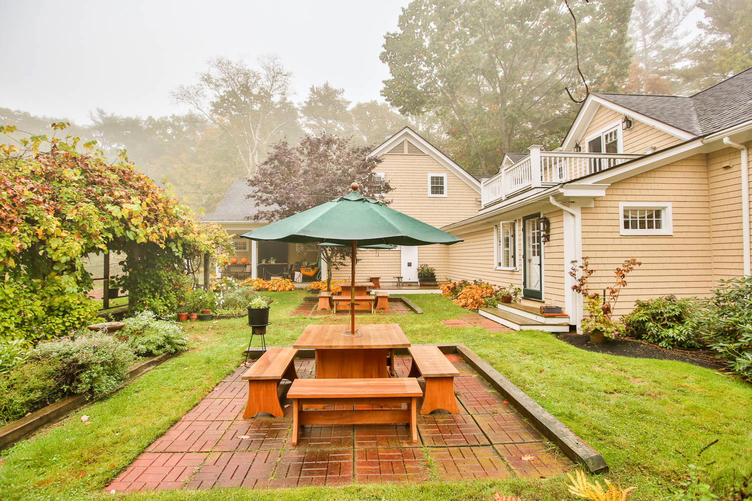 112 Shore Road Cape Neddick, ME 03902 - Photo 41 of 53 112 Shore-86