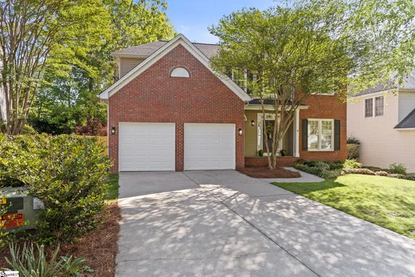 $399,900 | 17 Halehaven Drive, Simpsonville, SC 29681