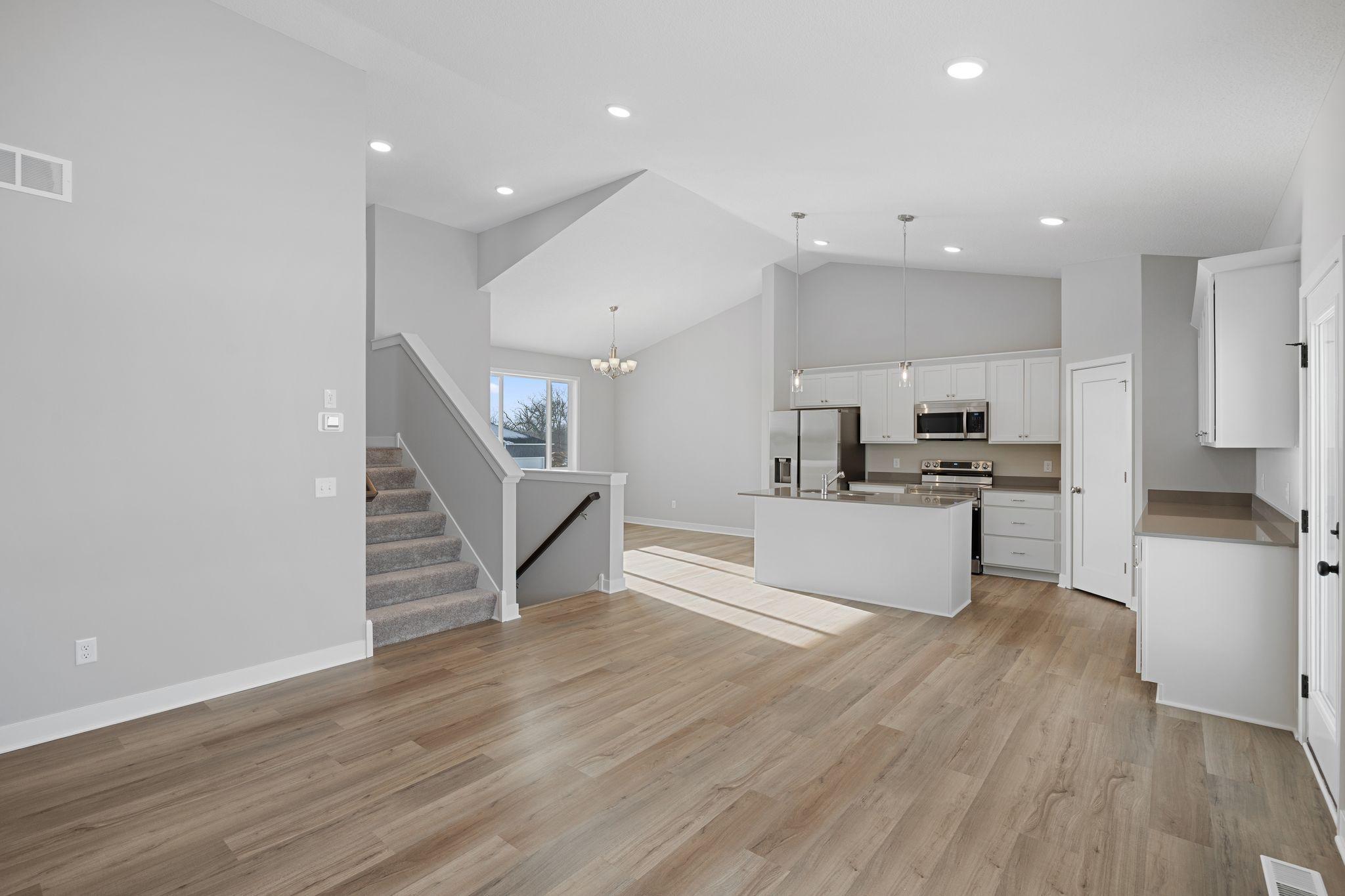 7445 170th Lane Northwest Ramsey, MN 55303 - Photo 9 of 43