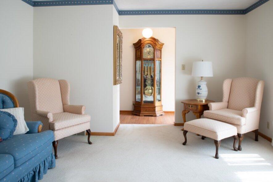 231 Riviera Road Lexington, KY 40509 - Photo 4 of 26 Living 1.1