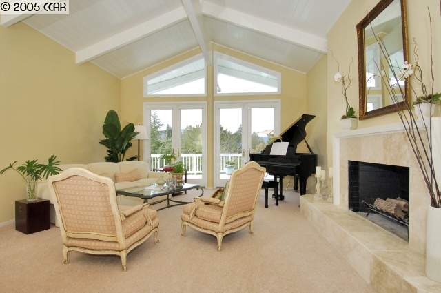 18 Ranch Road Orinda, CA 94563 - Photo 3 of 9
