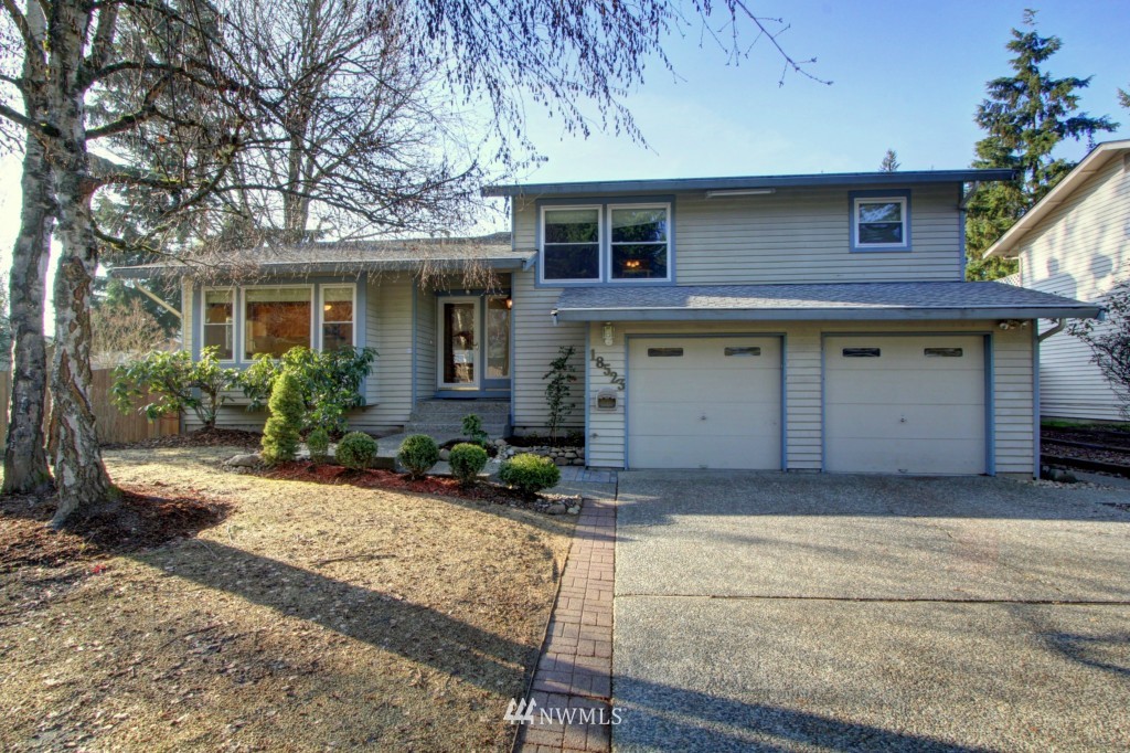 18523 132nd Place Southeast Renton, WA 98058 - Photo 2 of 15 Gallery Image 2