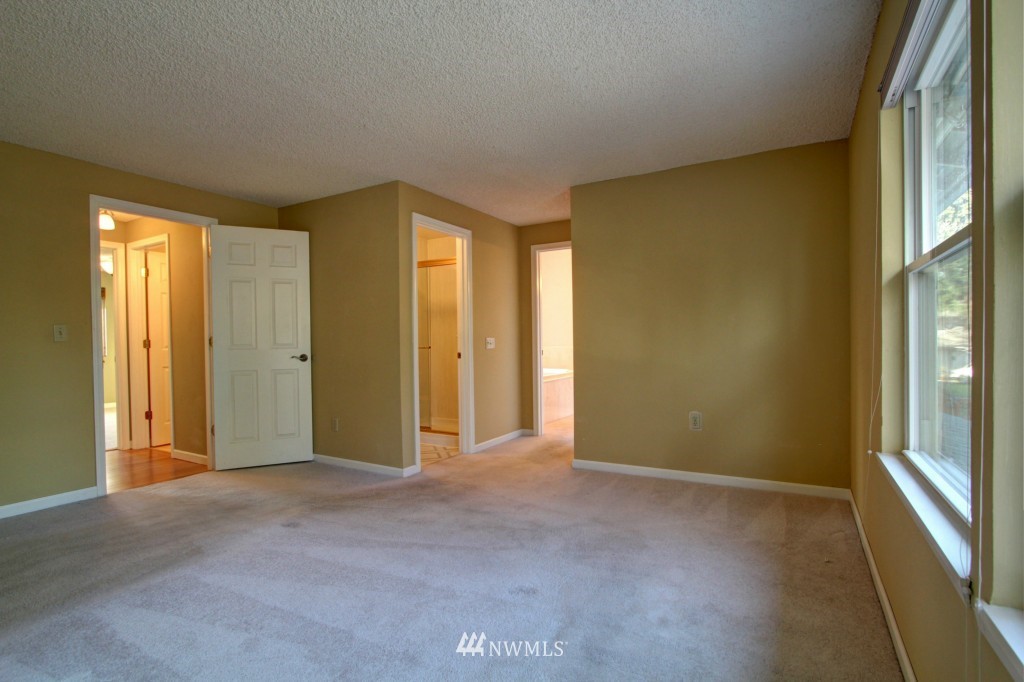 18523 132nd Place Southeast Renton, WA 98058 - Photo 14 of 15 Gallery Image 14