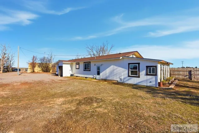 $450,000 | 1003 West 200 North, Blackfoot, ID 83221