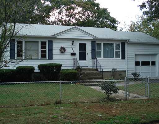 110 Merle Street Warwick, RI 02889 - Photo 1 of 9 Exterior Front.