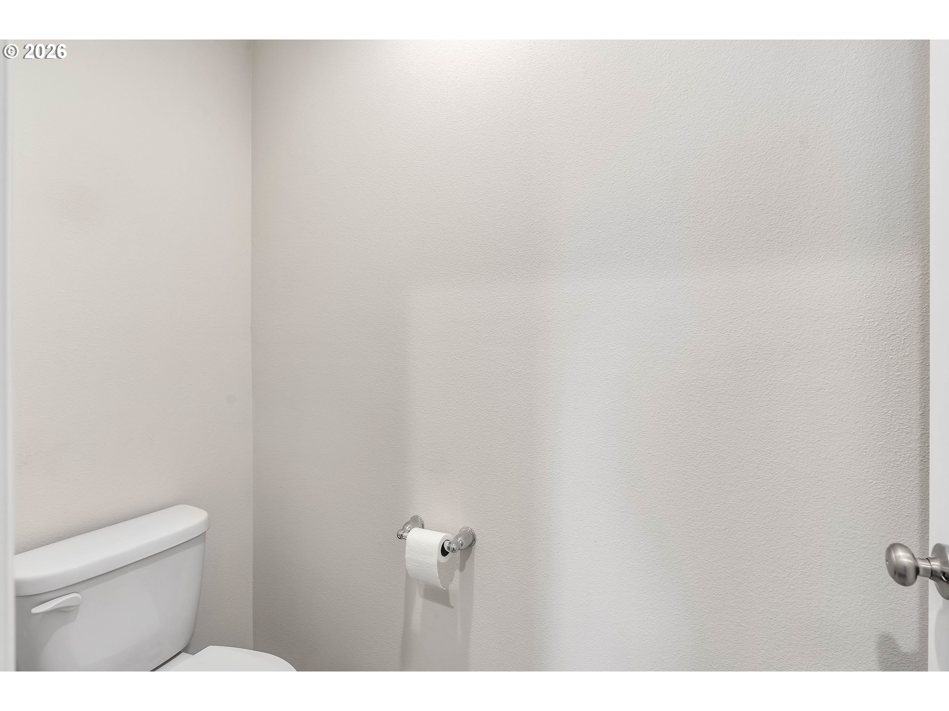 2137 Southeast 15th Alley Gresham, OR 97080 - Photo 30 of 44 a bathroom with a toilet