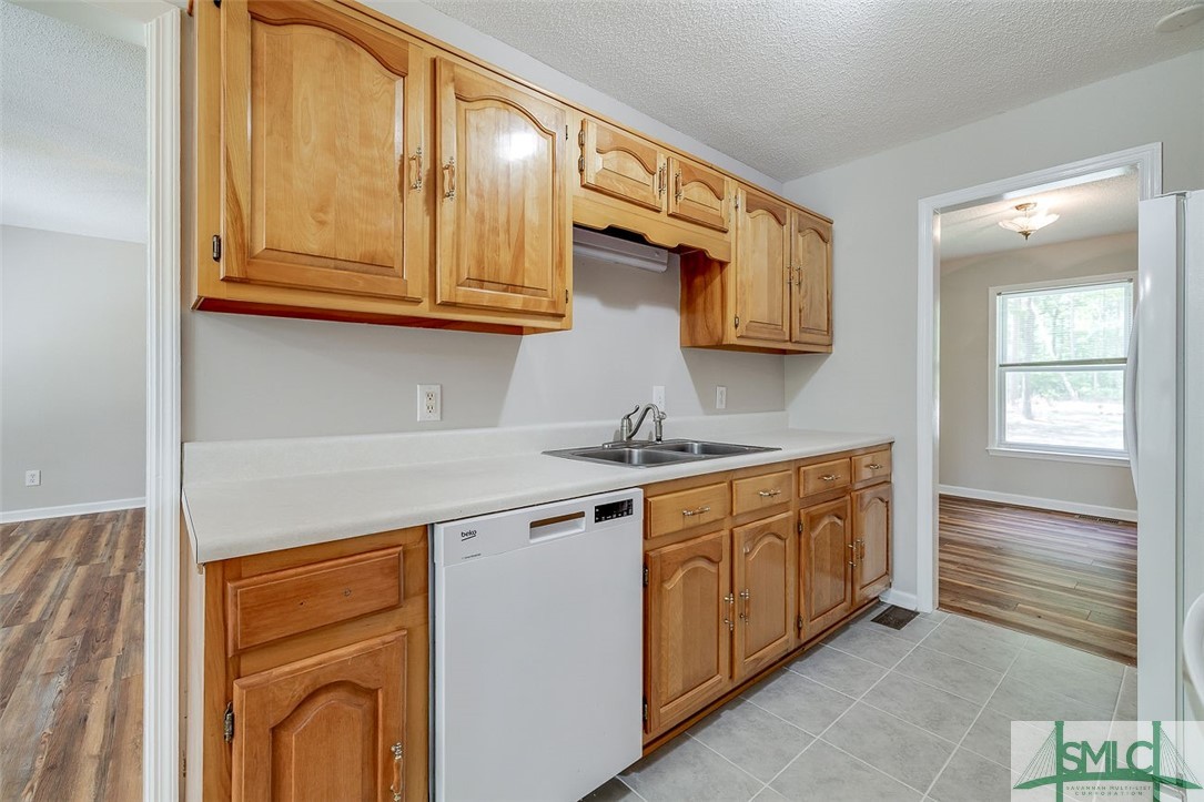 1488 Old Augusta Road Clyo, GA 31303 - Photo 8 of 31