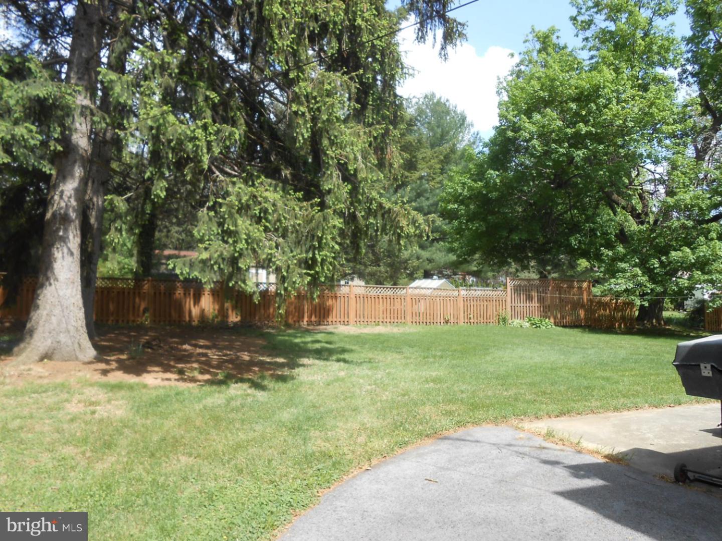 3535 Rosewood Road Reading, PA 19605 - Photo 23 of 25 Gallery Image 23