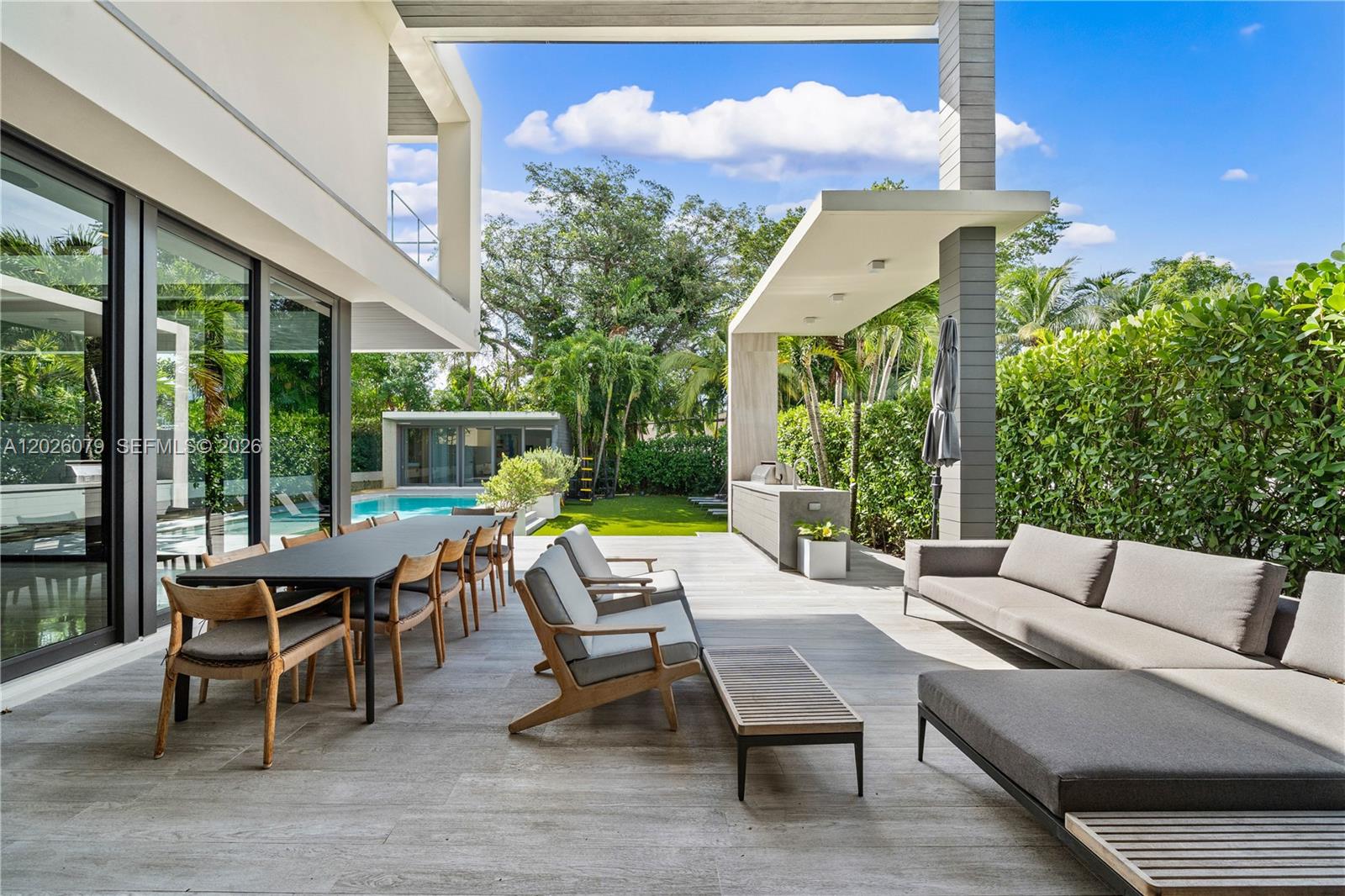 5061 North Bay Road Miami Beach, FL 33140 - Photo 51 of 63