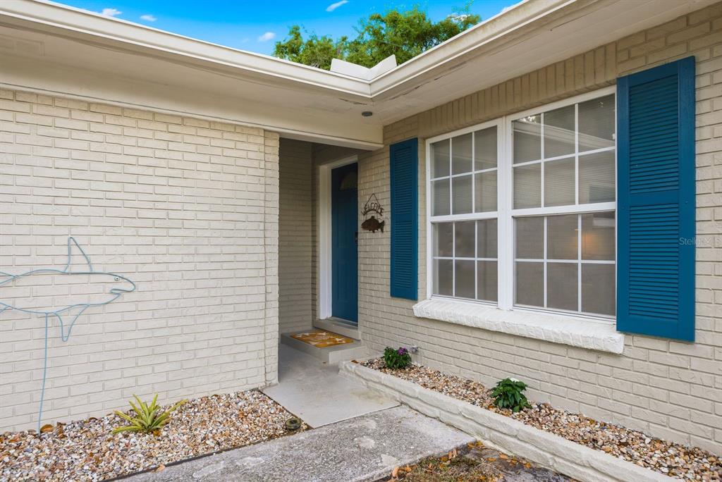 5639 Tennessee Avenue New Port Richey, FL 34652 - Photo 4 of 54