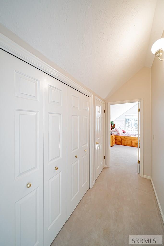 706 South Bellin Road Idaho Falls, ID 83402 - Photo 16 of 80