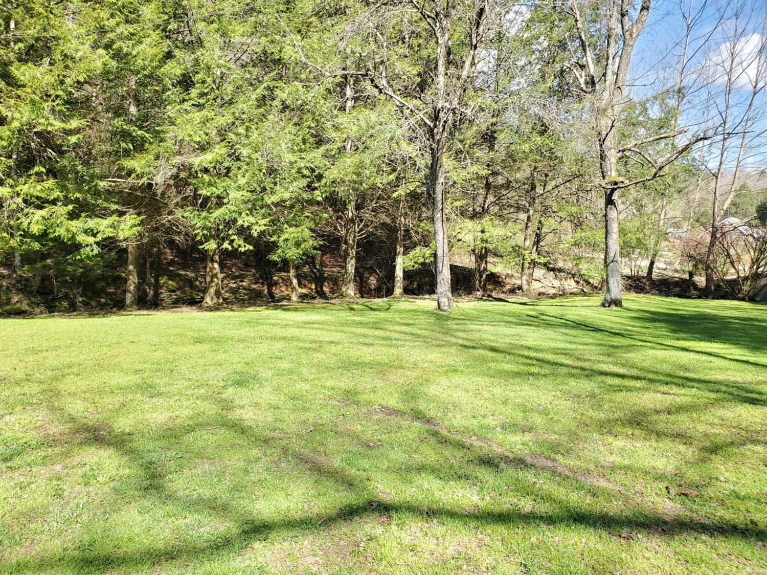 725 Huff School Road McKee, KY 40447 - Photo 4 of 35 Photo 4