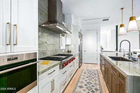 $2,575,000 | 37200 North Cave Creek Road, Unit 2124, Scottsdale, AZ 85262