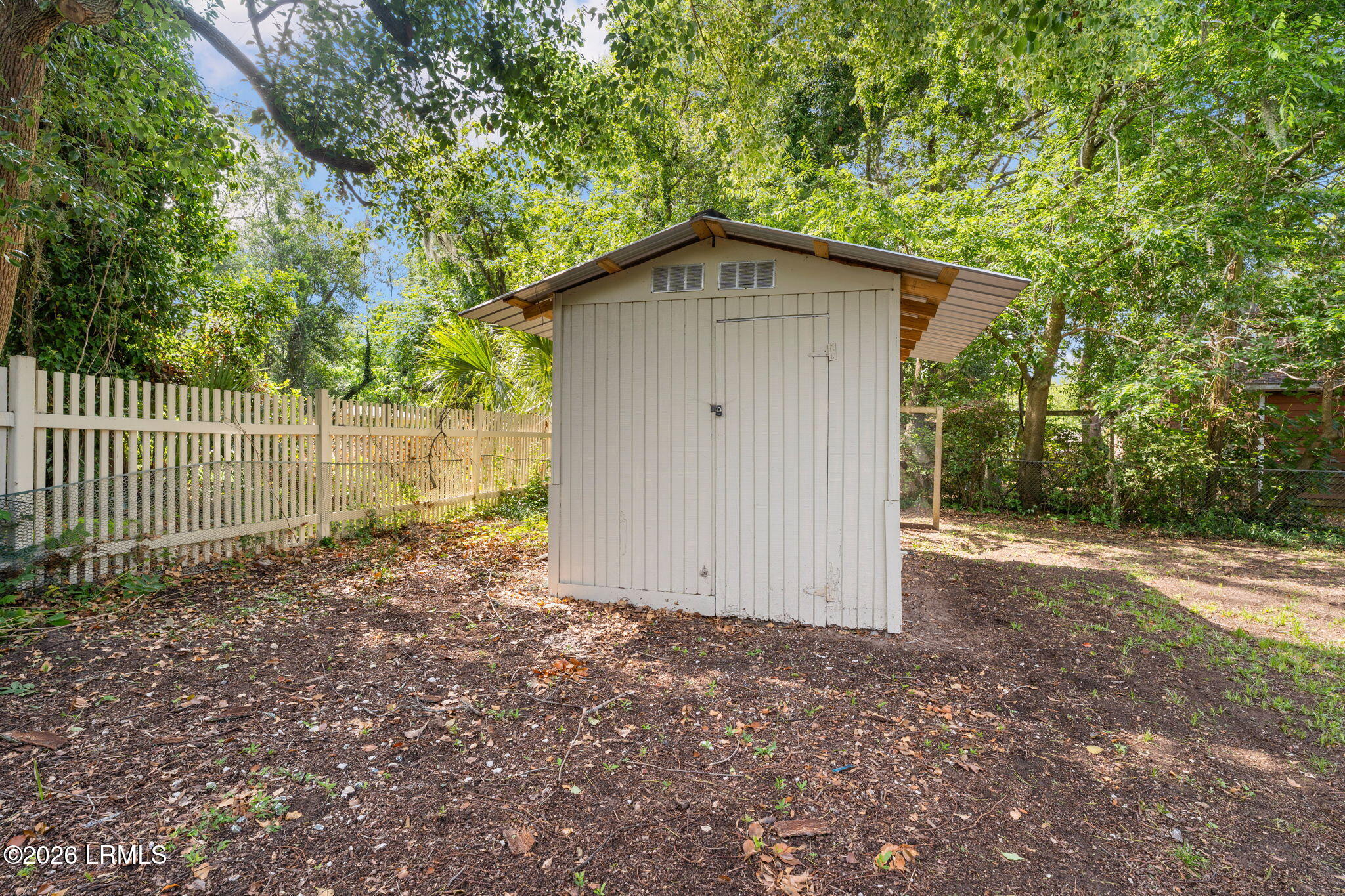 1703 State Rd S-7-202 Beaufort, SC 29902 - Photo 26 of 30 32-web-or-mls-DSC01639